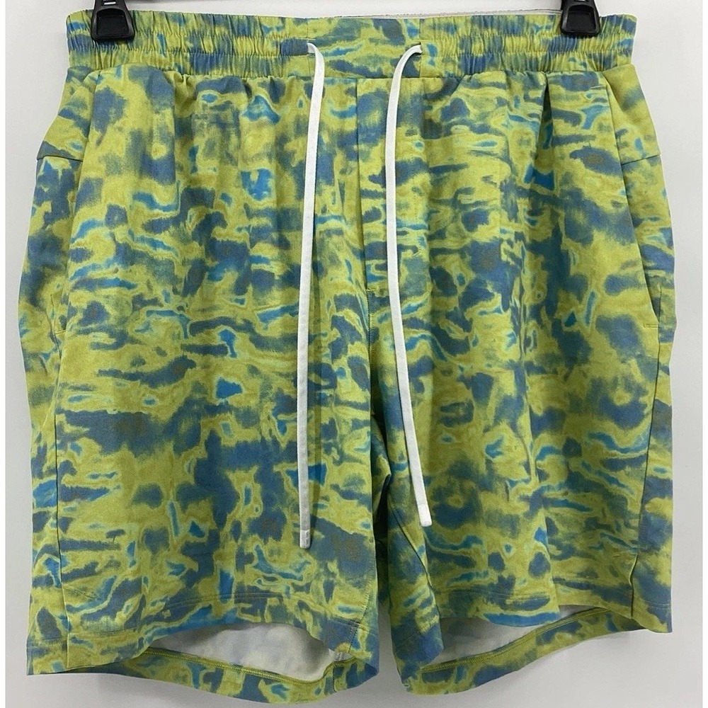 Lululemon Channel Cross Swim Shorts Mens Large Green Blue Pixel Surf Board Trunk